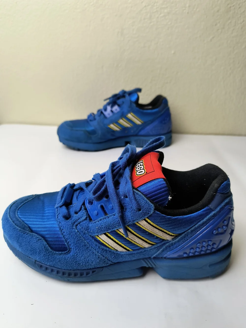 adidas Torsion ZX 8000 - LEGO Kids Blue Sneakers with Yellow Stripe Big Boy 4.5